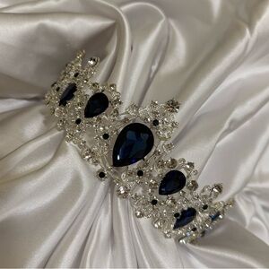 Elegant Blue and Silver Tiara